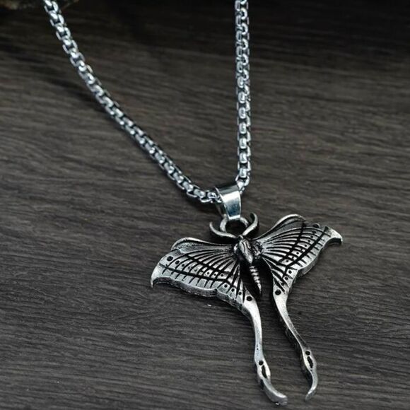 Gothic Lunar Moth Silver Tone Pendant Necklace with Chain engraved details - Picture 2 of 7